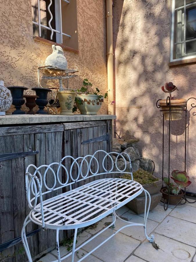 L'Eveil En Provence Acomodação com café da manhã Entrecasteaux Exterior foto