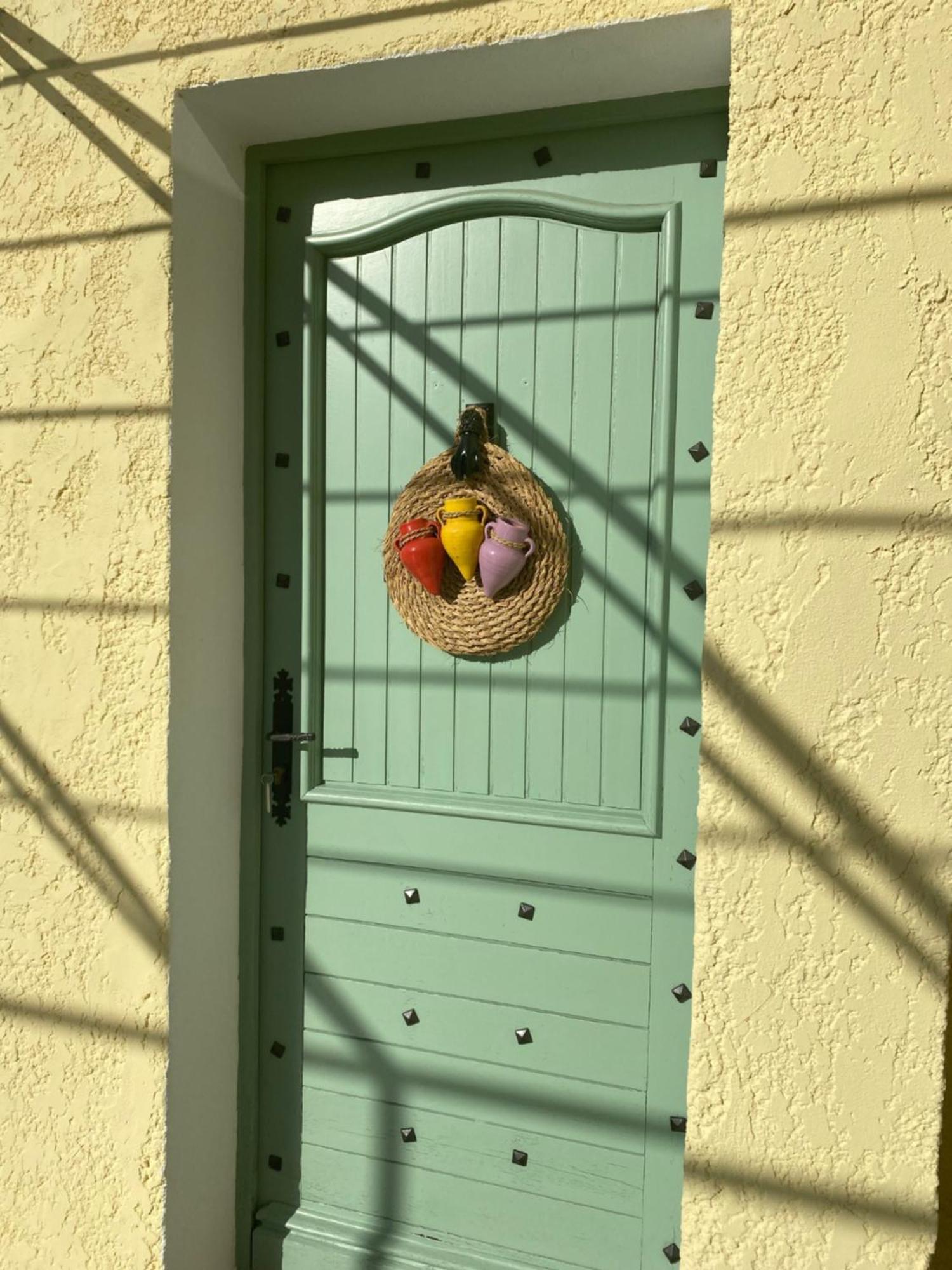 L'Eveil En Provence Acomodação com café da manhã Entrecasteaux Quarto foto